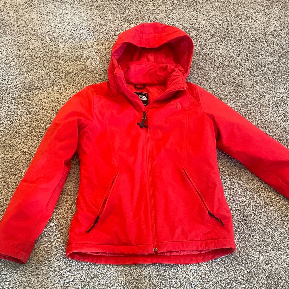 The North Face Bright Red coat jacket windwall  size Medium
